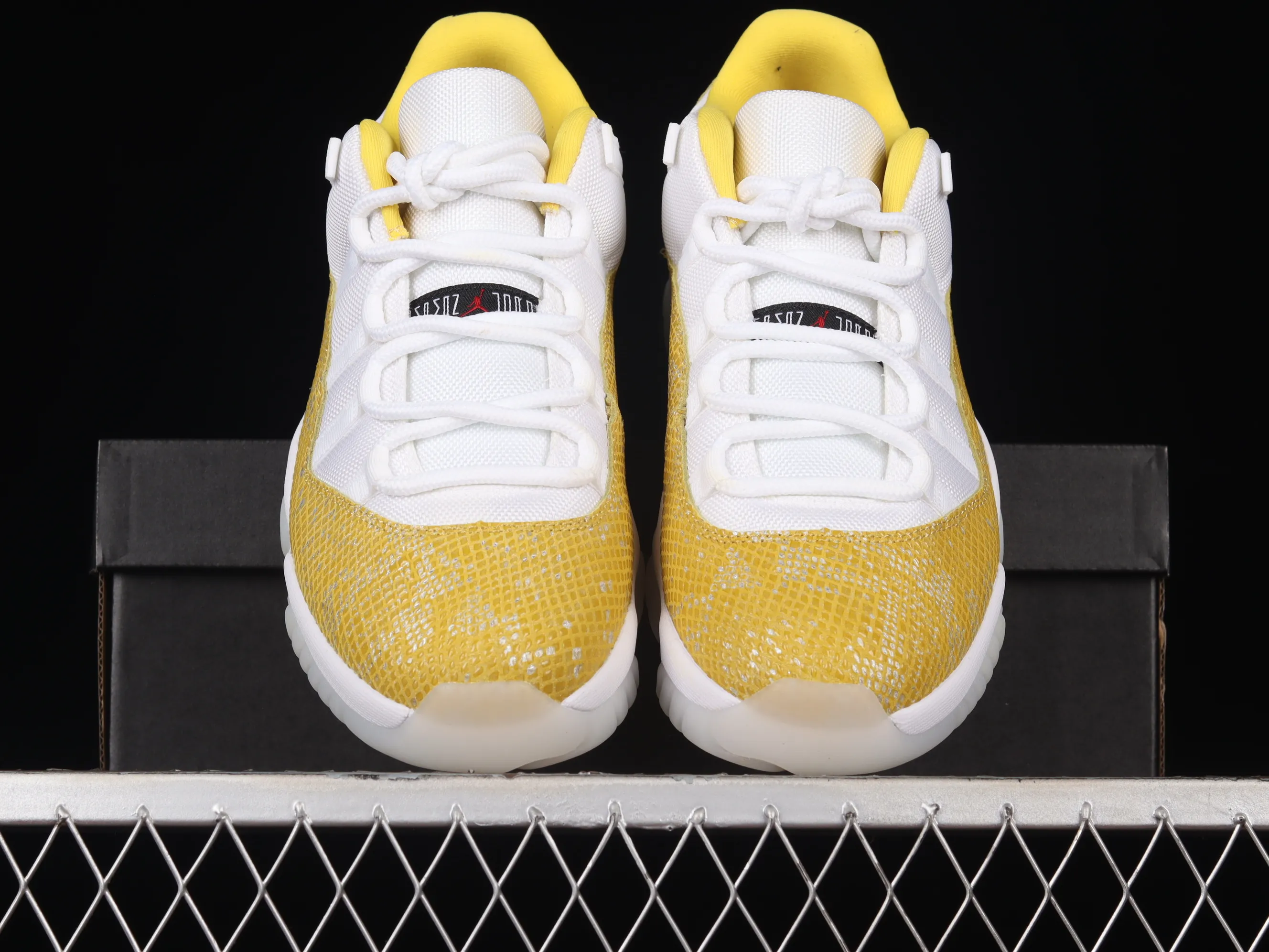 All categories Air Jordan Jordan series basketball shoes Air Jordan 11 F version Air Jordan AJ11 Low SE "Yellow Snakeskin" AJ11 Joe 11 yellow snake pattern genuine carbon AH7860-107